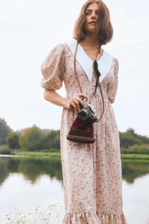 długa sukienka w kwiaty