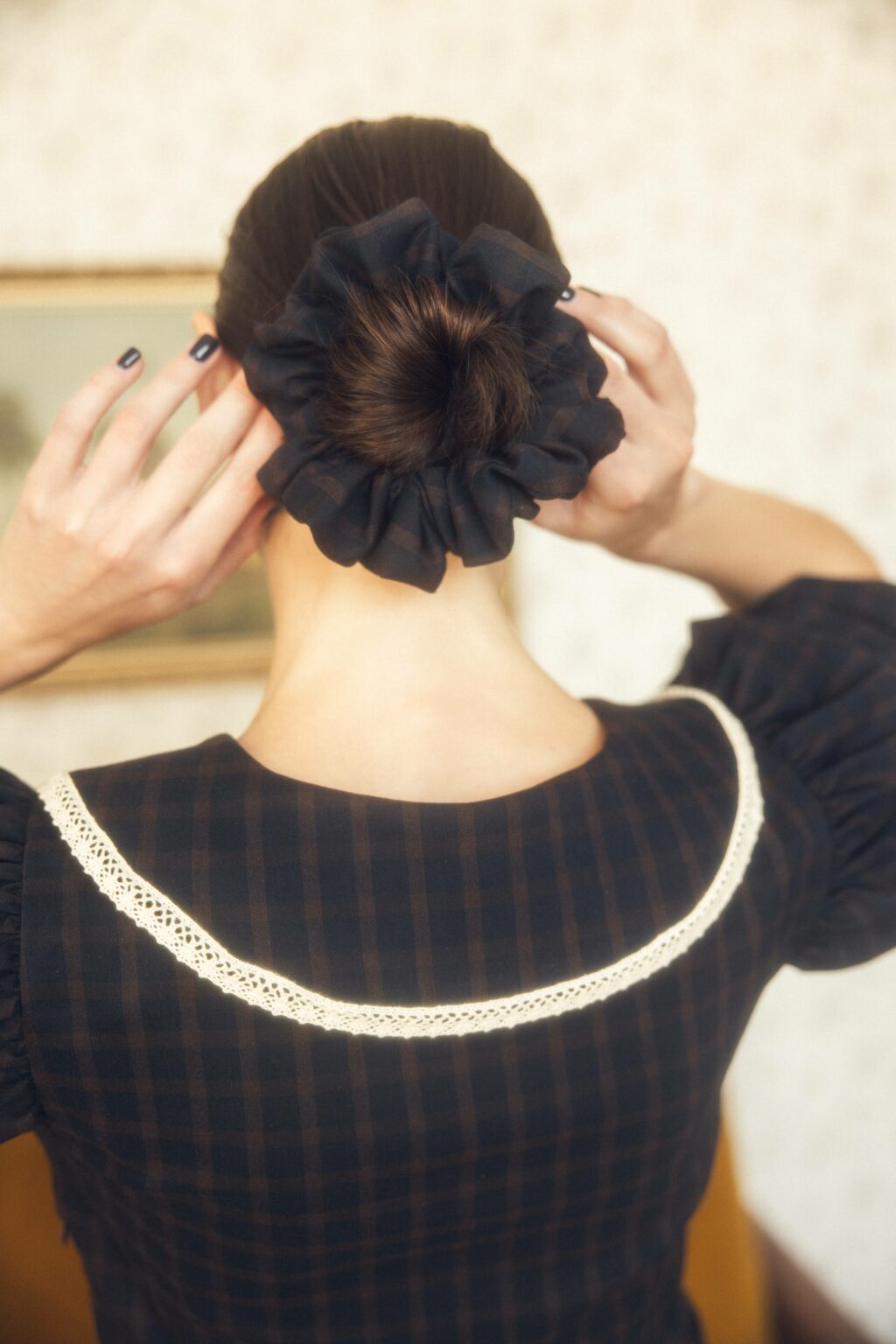 Duża Scrunchie w Kratę